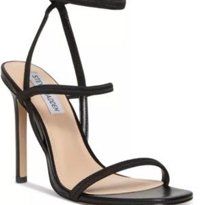 Steve Madden Black Nectur Heels